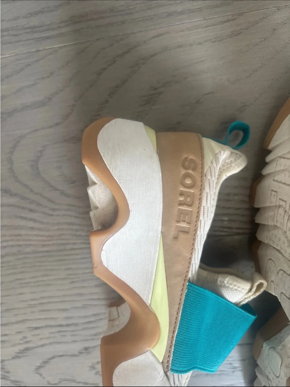 Sorel Cream and Teal Slip-On Sneakers with Gum Sole